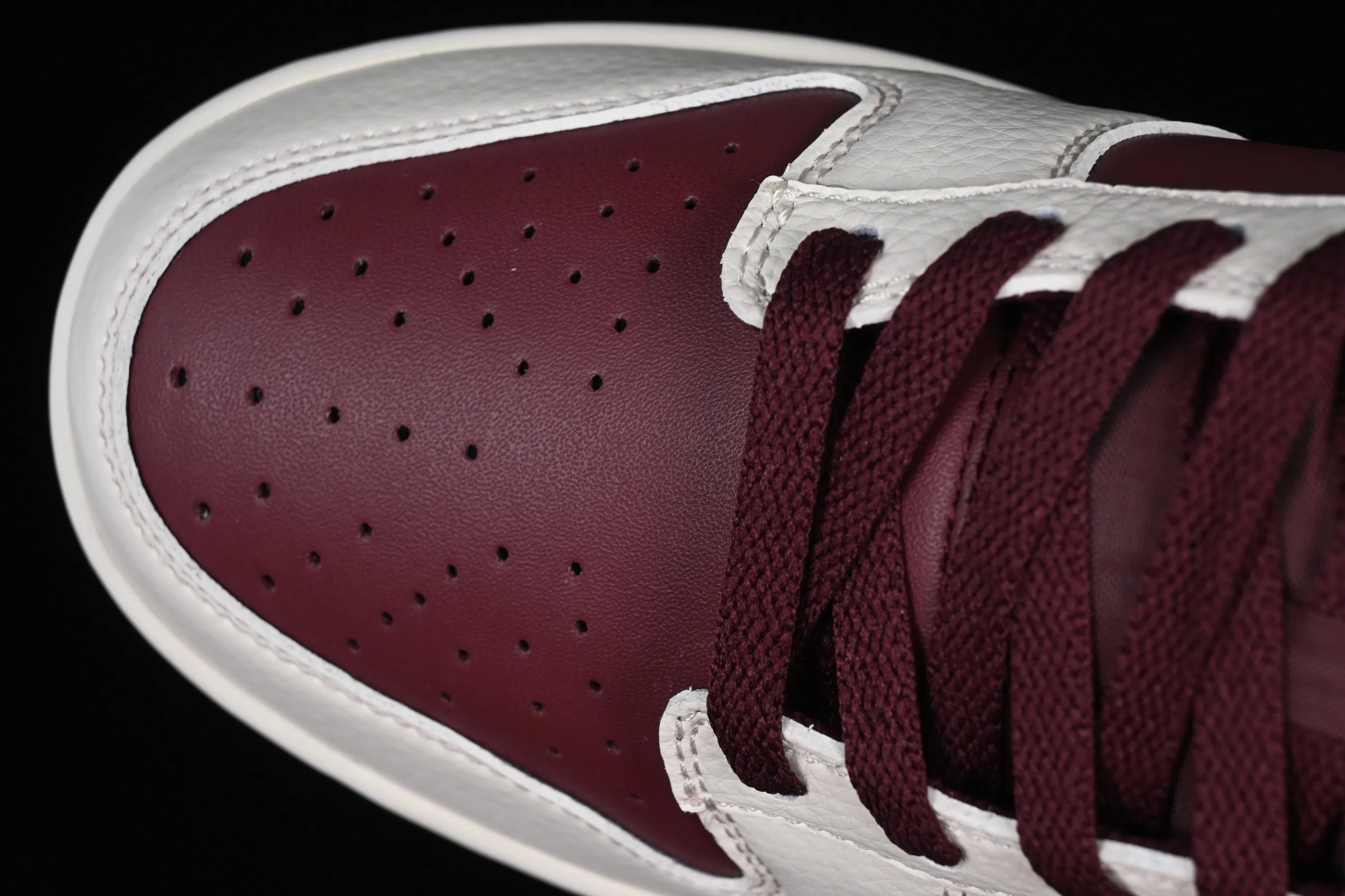 All Categories Nk SB Dunk Series Nk SB Dunk Low Low-top sneakers K version Nk Dunk Low Burgundy Valentine's Day SB low-top sports and leisure sneakers DR9705-100